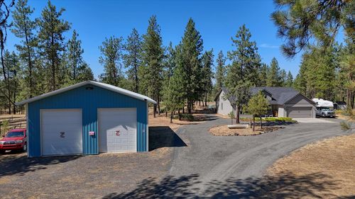 17521 S Lois Dr, Cheney, WA, 99004-9551 | Card Image