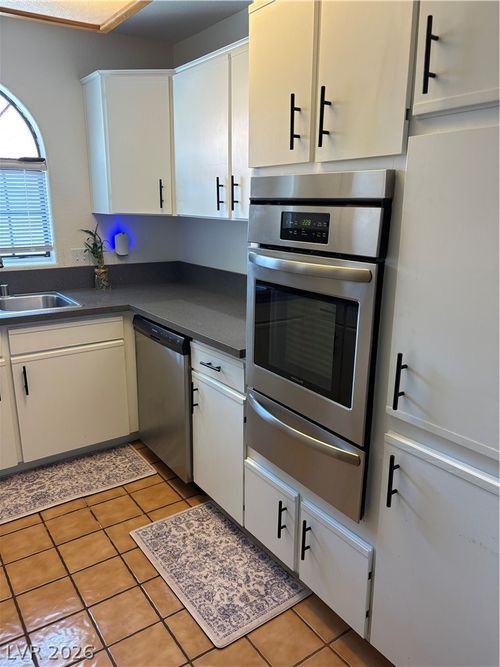 unit-g-1403 Santa Margarita St, Las Vegas, NV, 89146-0805 | Card Image