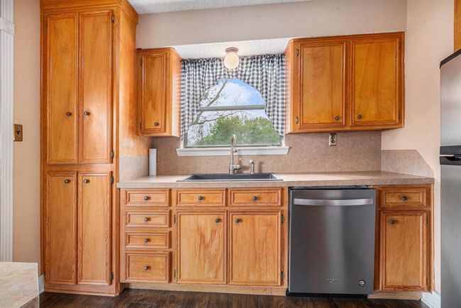 6302 Amie Ln, House other with 2 bedrooms, 2 bathrooms and 2 parking in Pearland TX | Image 21