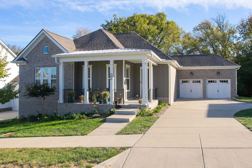 605 Quiet Cir, Nolensville, TN, 37135-1694 | Card Image