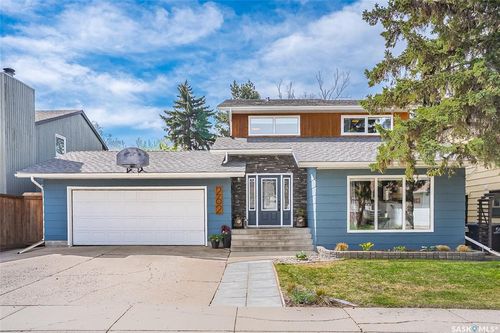 262 Christopher Cres, Saskatoon, SK, S7J3R6 | Card Image