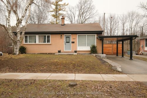 1462 Westbrook Dr, Peterborough, ON, K9J6R4 | Card Image