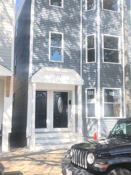 unit-3-312 Chelsea St, Boston, MA, 02128-1791 | Card Image