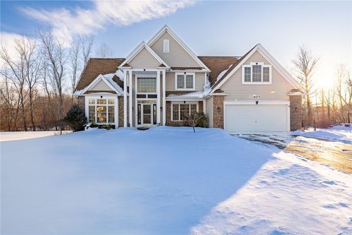 6177 Southbrook Dr, Ontario, NY, 14519-9211 | Card Image