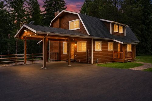 7125 Farm To Market Rd, Whitefish, MT, 59937-8304 | Card Image