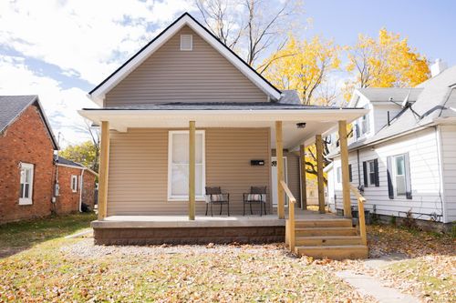 2007 Columbus Ave, Anderson, IN, 46016-4533 | Card Image