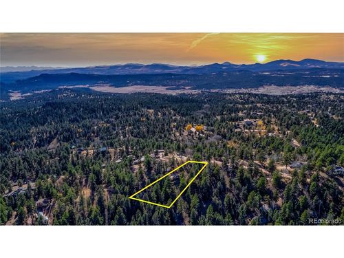 74 Quandry Cir, Florissant, CO, 80816-8118 | Card Image