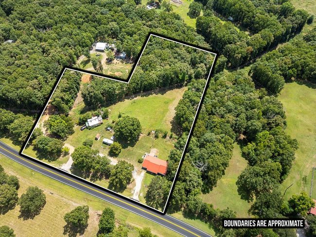17127 N Highway 94, House other with 2 bedrooms, 2 bathrooms and null parking in Pea Ridge AR | Image 37