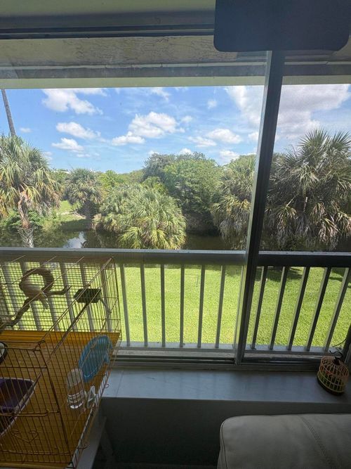 24-o-10107 Twin Lakes Dr, Coral Springs, FL, 33071-5355 | Card Image
