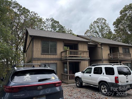 c-655 Overlook Dr, Spruce Pine, NC, 28777-8974 | Card Image