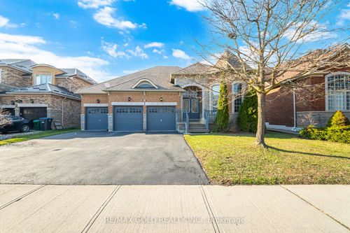 48 Valleyside Trail, Brampton, ON, L6P2G4 | Card Image