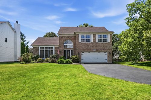 7419 Atkinson Cir, Plainfield, IL, 60586-5915 | Card Image