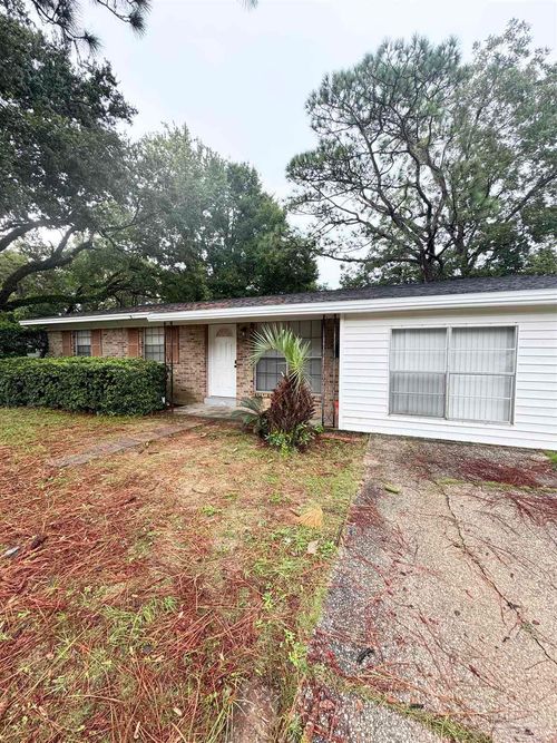 4516 Charmonte Way, Pensacola, FL, 32505 | Card Image