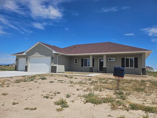 705 E Cabaret Dr, Pueblo West, CO, 81007-6636 | Card Image