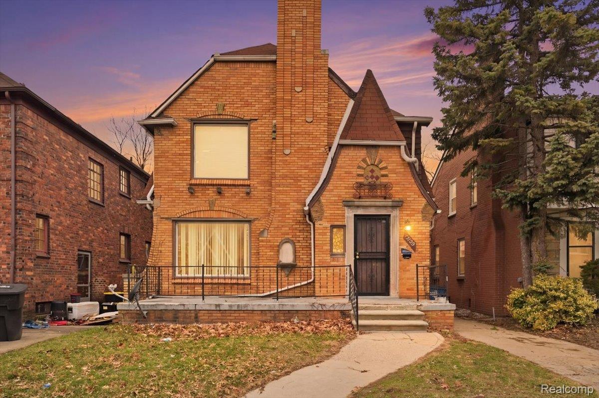 Residential Income in Detroit