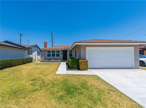 16220 Mckinley Ave, Carson, CA, 90746-1029 | Card Image
