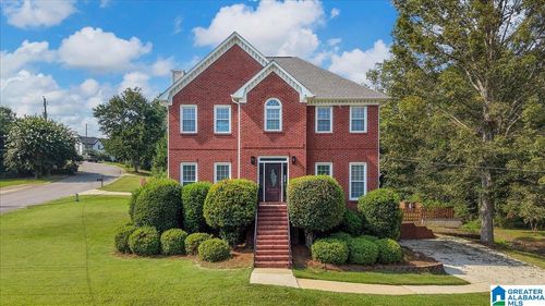 2075 Crosscrest Dr, HOOVER, AL, 35244-8296 | Card Image