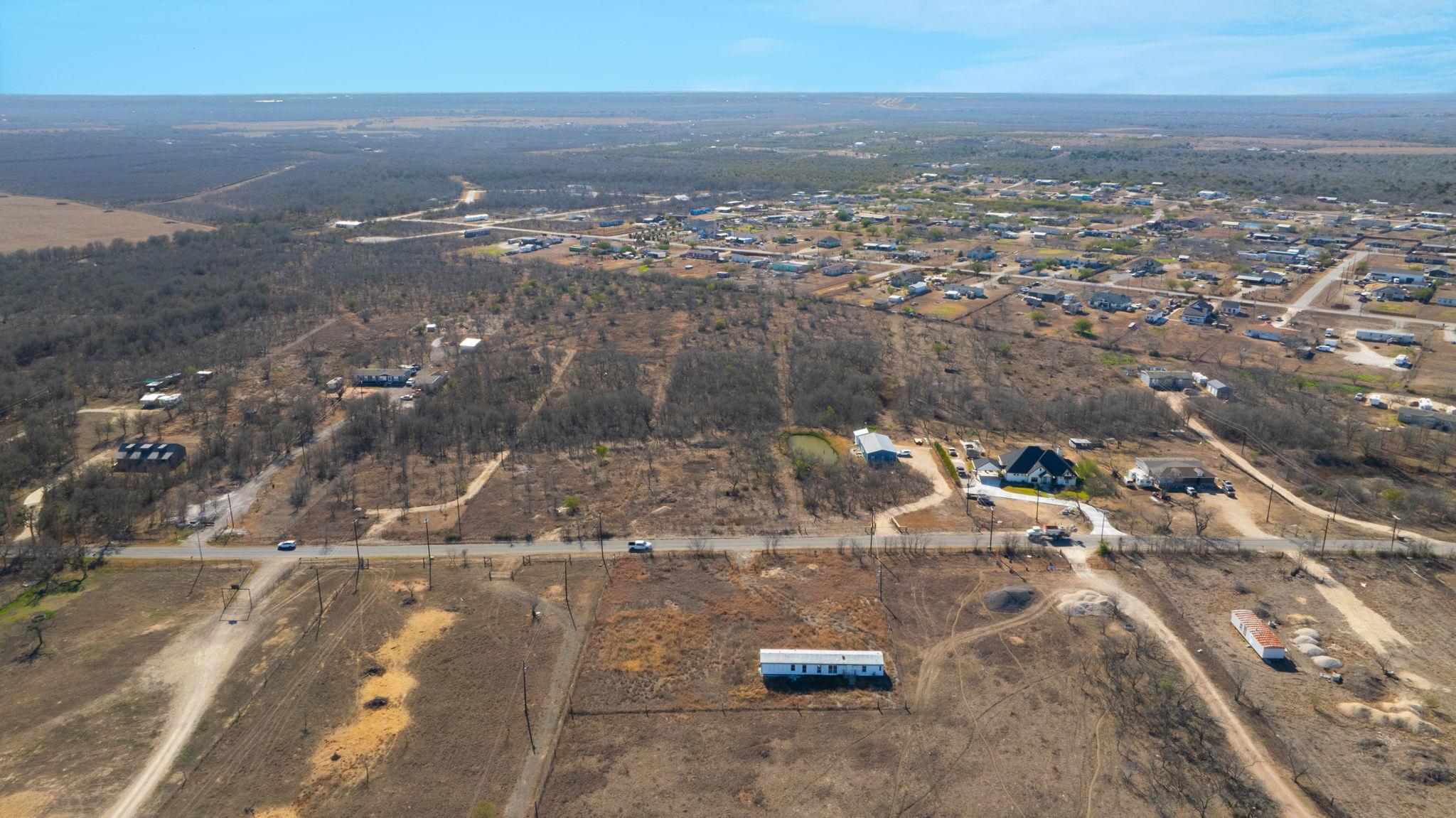 Land in Lockhart 3
