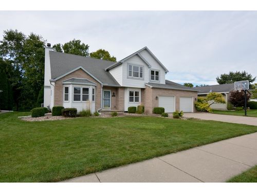4013 Bordeaux Dr, Janesville, WI, 53546-1783 | Card Image