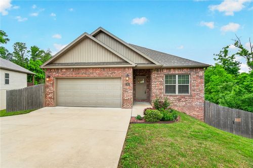 9 Ripley Ln, Bella Vista, AR, 72715-1612 | Card Image