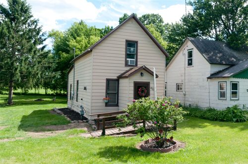 200 W 2nd St, Haugen, WI, 54841-2200 | Card Image
