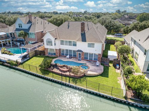 1907 Waterside Dr, Missouri City, TX, 77459-1672 | Card Image
