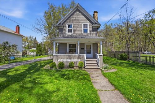 24 Cramer St, North Tonawanda, NY, 14120-4502 | Card Image