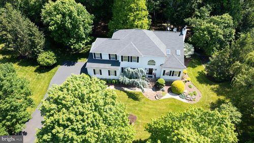 1 Sylvia Way, ROBBINSVILLE, NJ, 08691-3051 | Card Image
