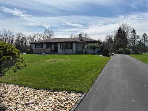 3121 37th Street Ext, Beaver Falls, PA, 15010-1217 | Card Image