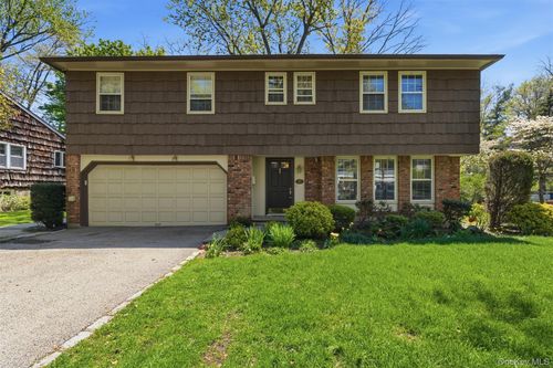25 Sherwood Dr, Larchmont, NY, 10538-2619 | Card Image