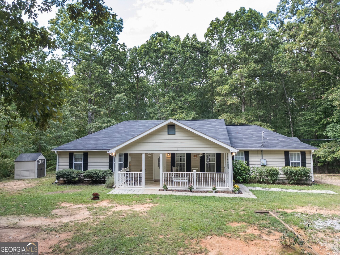 Hawk Trl, Newborn, GA 30056