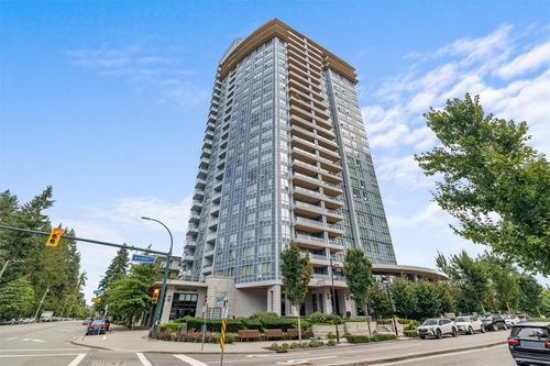 2502-3093 Windsor Gate, Coquitlam, BC, V3B0N2 | Card Image