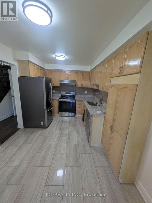 5030 Heatherleigh Avenue, Mississauga (East Credit), ON, L5V1N1 | Card Image