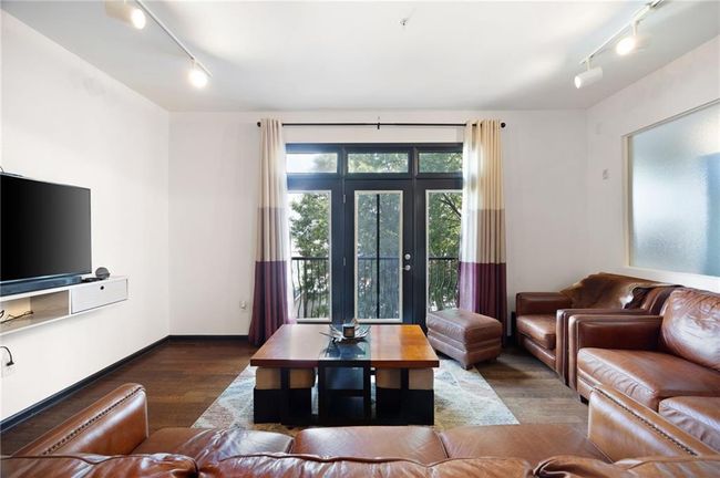 UNIT-2605 - 5300 Peachtree Rd, Condo with 2 bedrooms, 2 bathrooms and 2 parking in Chamblee GA | Image 9