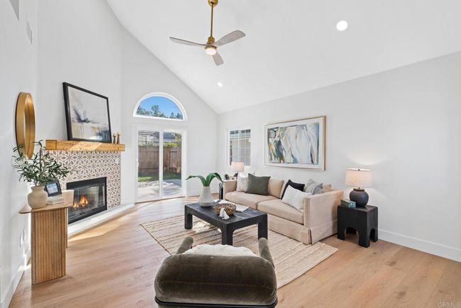 10424 Rancho Carmel Dr, House other with 4 bedrooms, 3 bathrooms and 2 parking in San Diego CA | Image 5