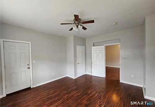 apt-6-417 E Main St, Bridgeport, CT, 06608-2340 | Card Image