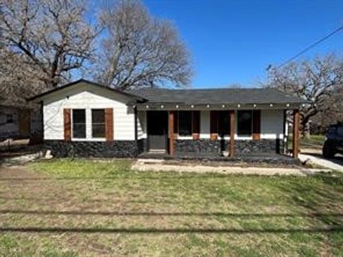 356 Shoreline Dr, Azle, TX, 76020-4038 | Card Image