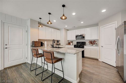 2216 Via Zoran, Henderson, NV, 89044-1666 | Card Image