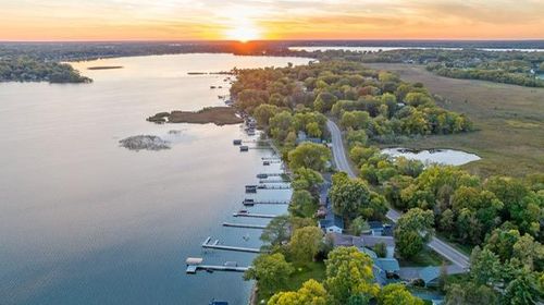 8839 N Shore Trl N, Forest Lake, MN, 55025-8305 | Card Image