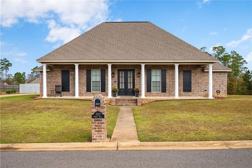 2213 Forest Trl, Woodworth, LA, 71485-9745 | Card Image