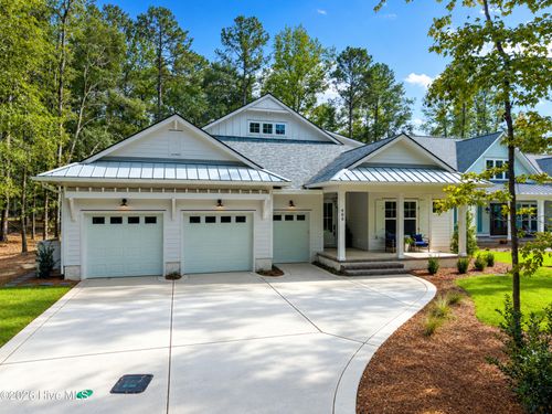 406 Old Forest Dr, Castle Hayne, NC, 28429-6167 | Card Image