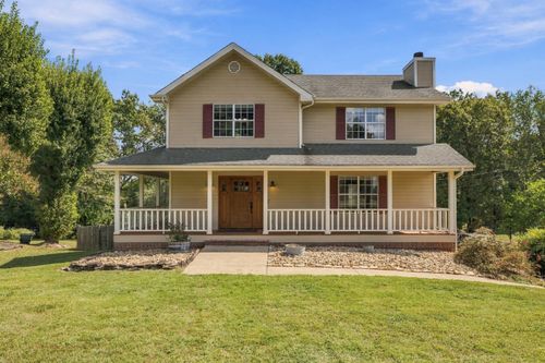 9916 Rolling Wind Dr, Soddy Daisy, TN, 37379-3548 | Card Image