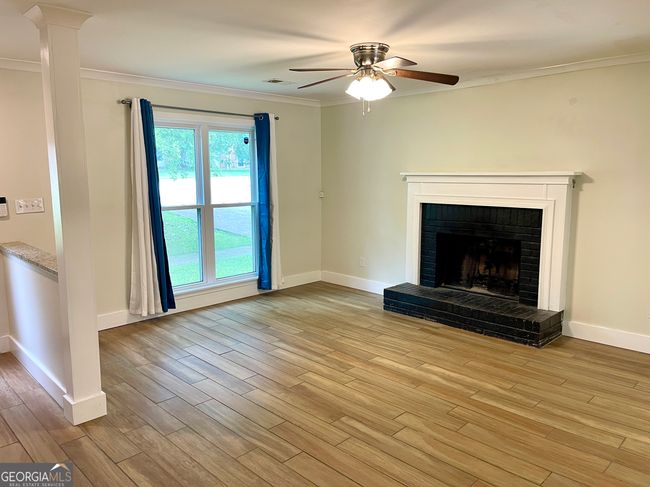 696 Redland Dr, Condo with 2 bedrooms, 3 bathrooms and null parking in jonesboro GA | Image 4