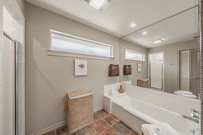 1214 Belle Pl, Home with 3 bedrooms, 3 bathrooms and null parking in Fort Worth TX | Image 13