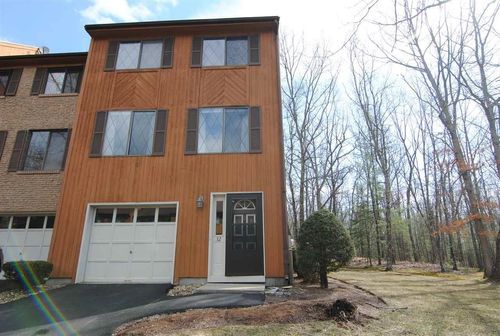 32 Winrow Drive, Merrimack, NH, 03054 | Card Image