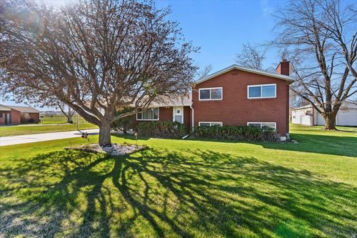 2495 W 2550 S, West Haven, UT, 84401-1041 | Card Image