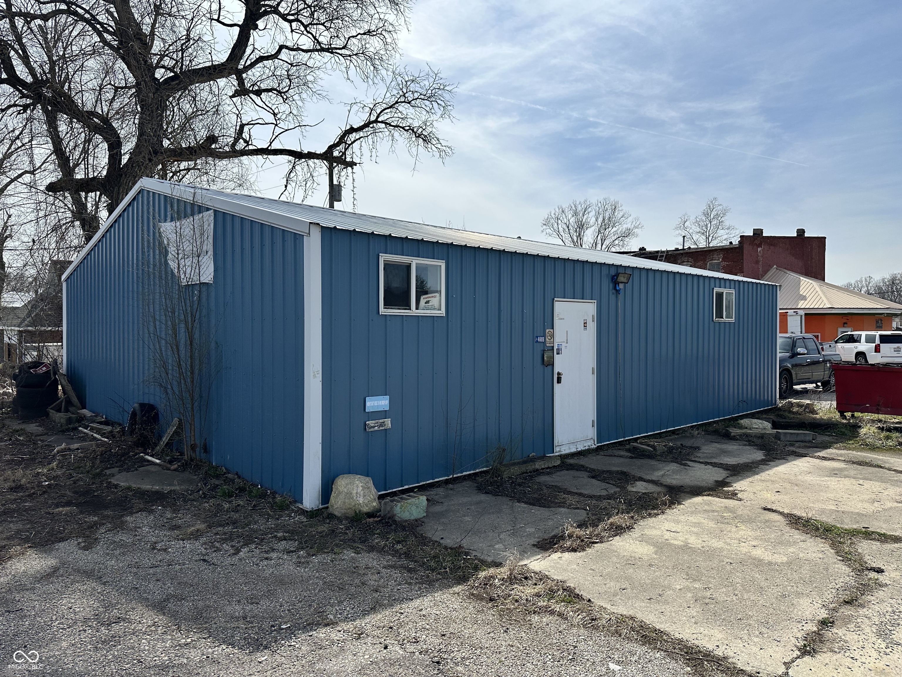 178 E Crawford St, Montezuma, IN 47862