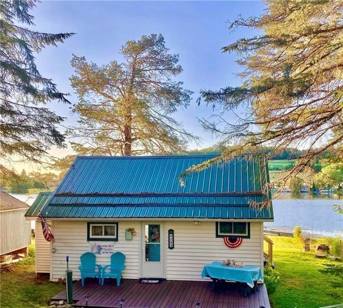 4289 Lake Rd, Avoca, NY, 14809-9582 | Card Image
