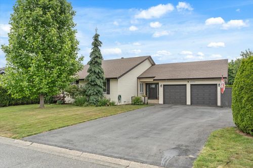 6850 Brada St, Chilliwack, BC, V2R2R5 | Card Image