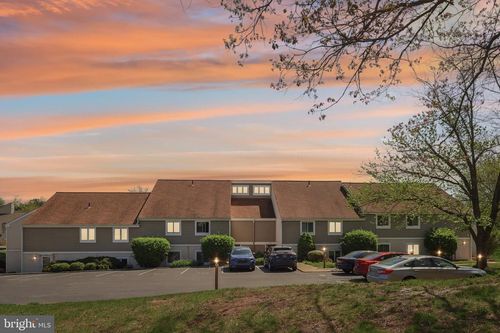 206-106 Harvest Ln, PHOENIXVILLE, PA, 19460-4057 | Card Image